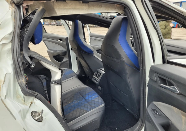 Volkswagen Golf cena 53800 przebieg: 65800, rok produkcji 2022 z Radzymin małe 172